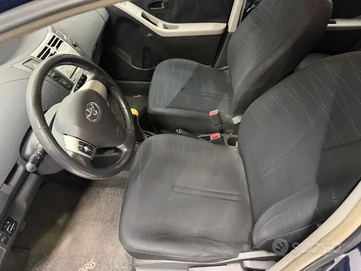 Toyota Yaris 2007 photo 5