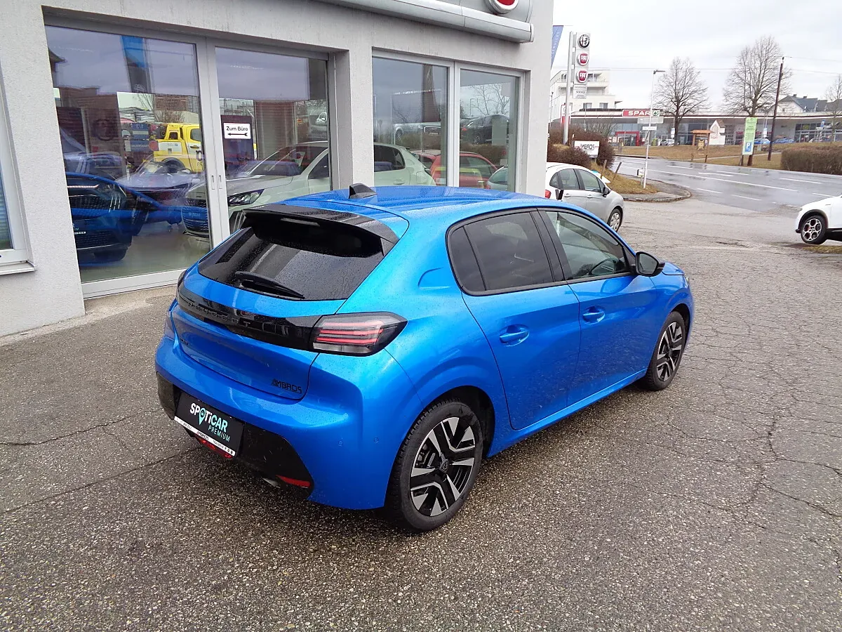 Peugeot 208 2025 photo 3