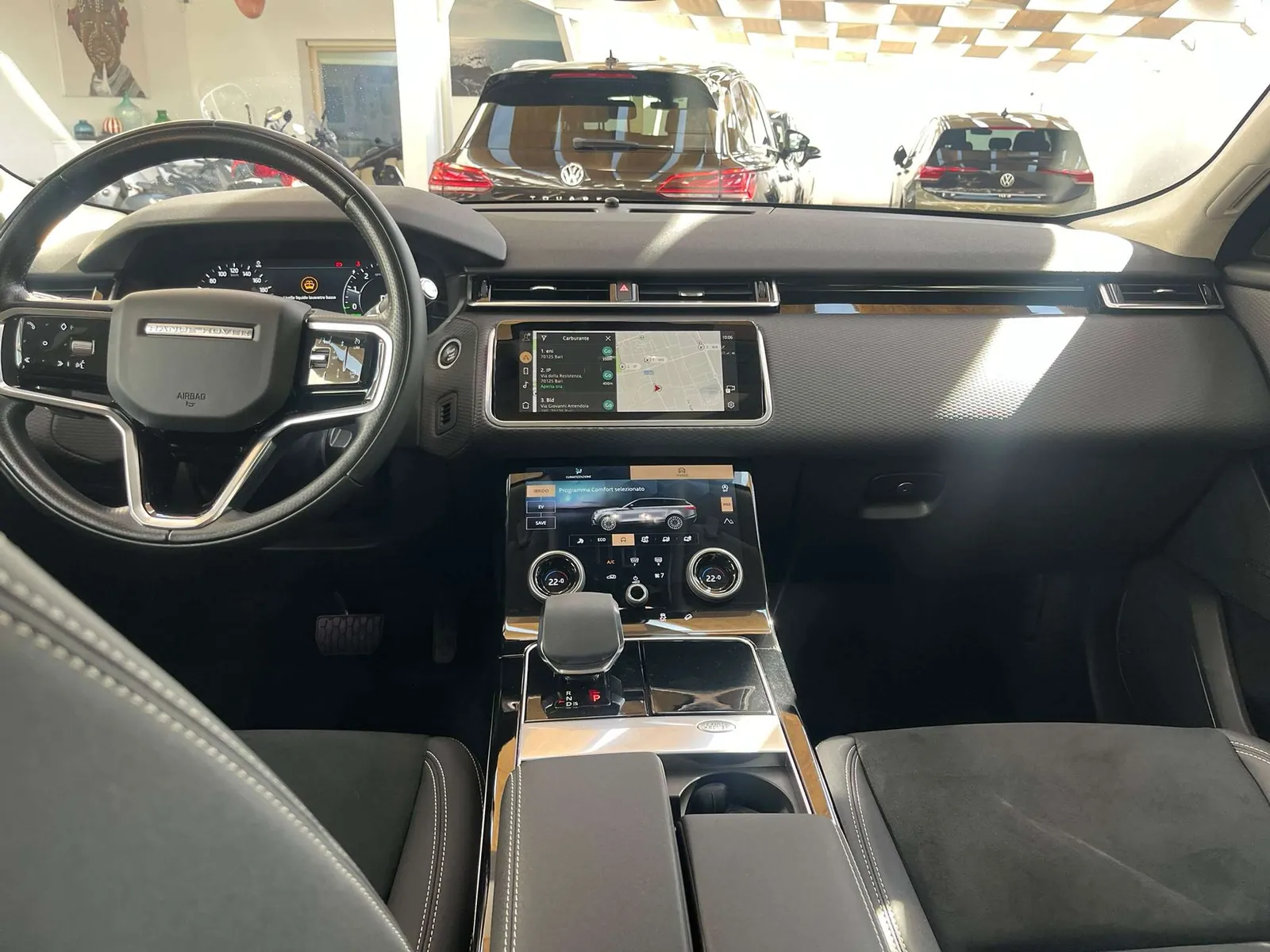 Land Rover Range Rover Velar 2021 photo 5