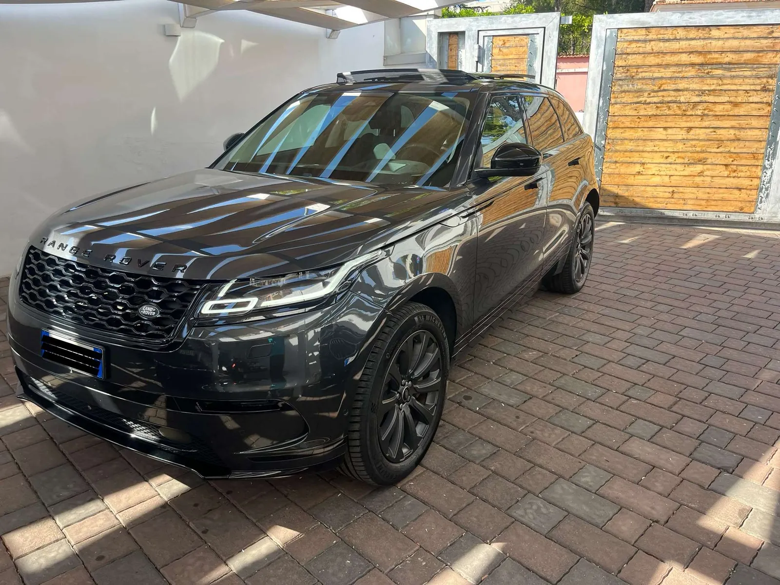 Land Rover Range Rover Velar
