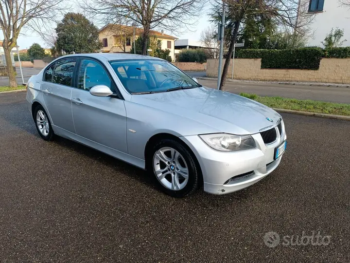 BMW 320 2006 photo 5