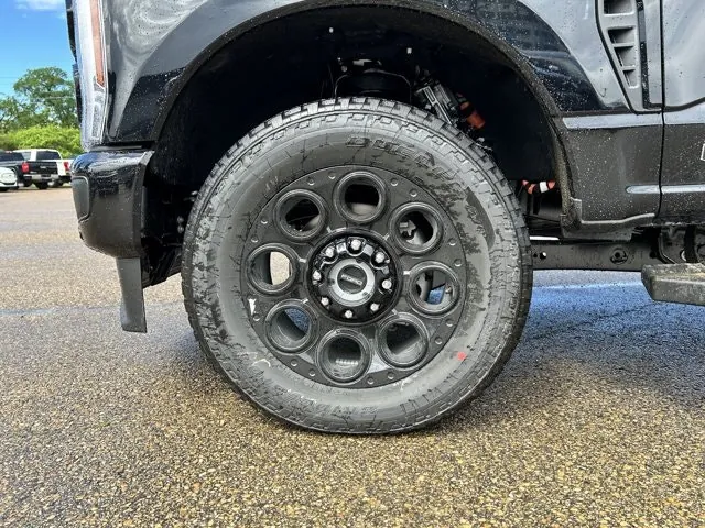Ford Super Duty F-250 Srw Lariat 2026 photo 3