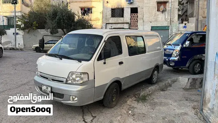 Kia Pregio