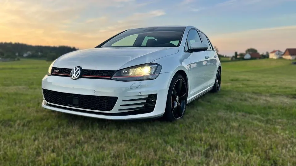 Volkswagen Golf Gti