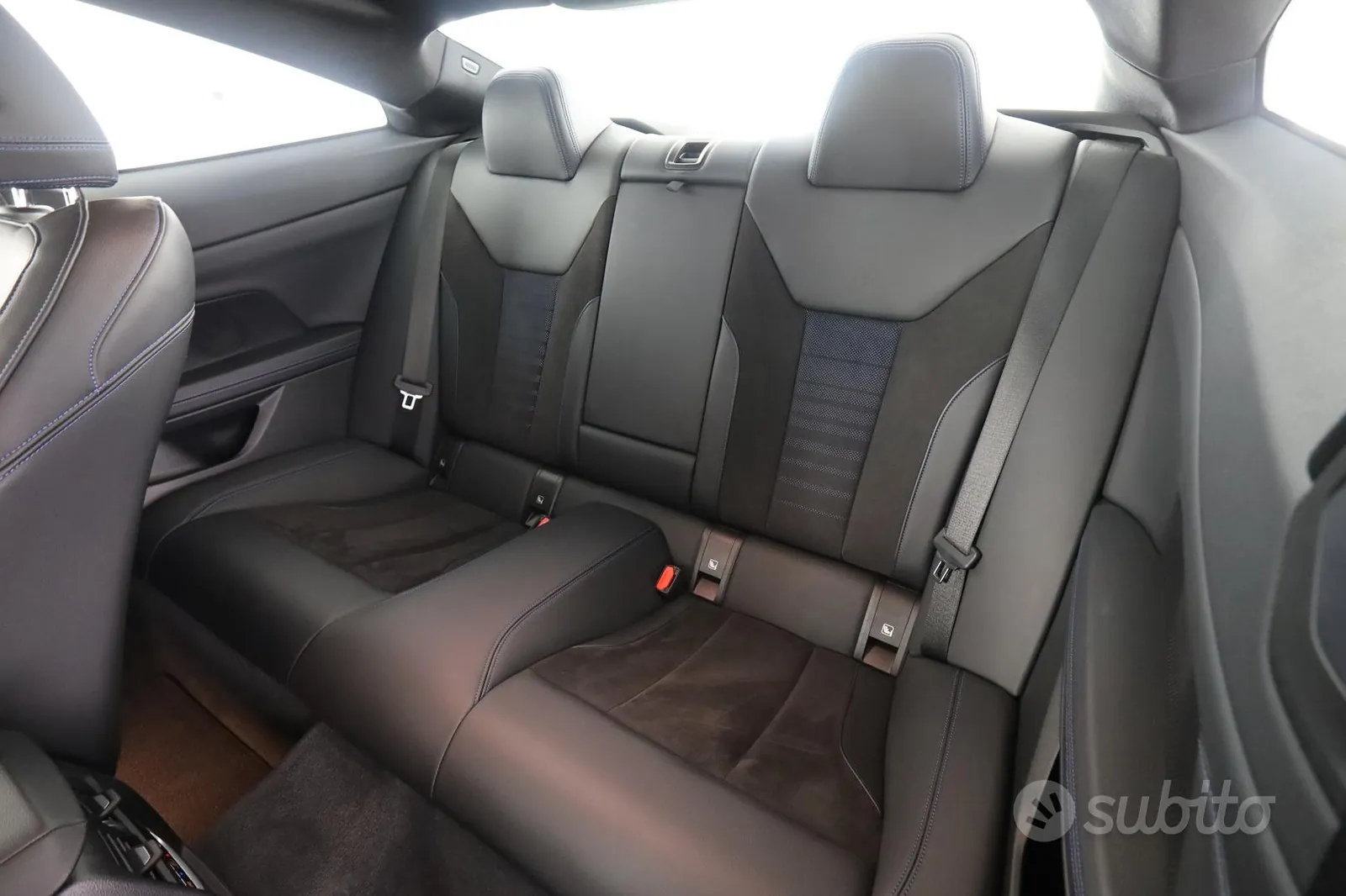 BMW Serie 4 Coupé 2022 photo 3