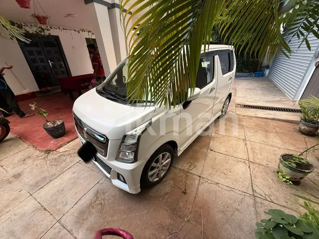 Suzuki Wagon R 2018 photo 2