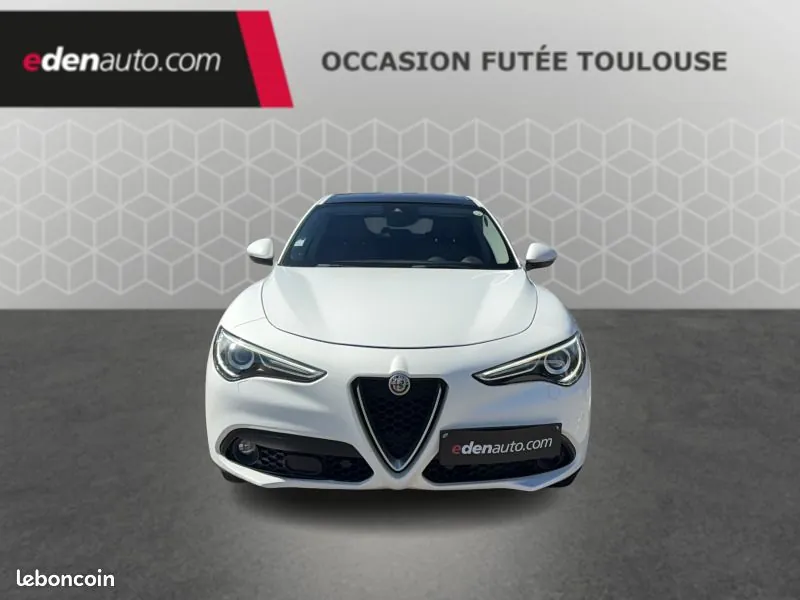 Alfa Romeo Stelvio 2018 photo 2