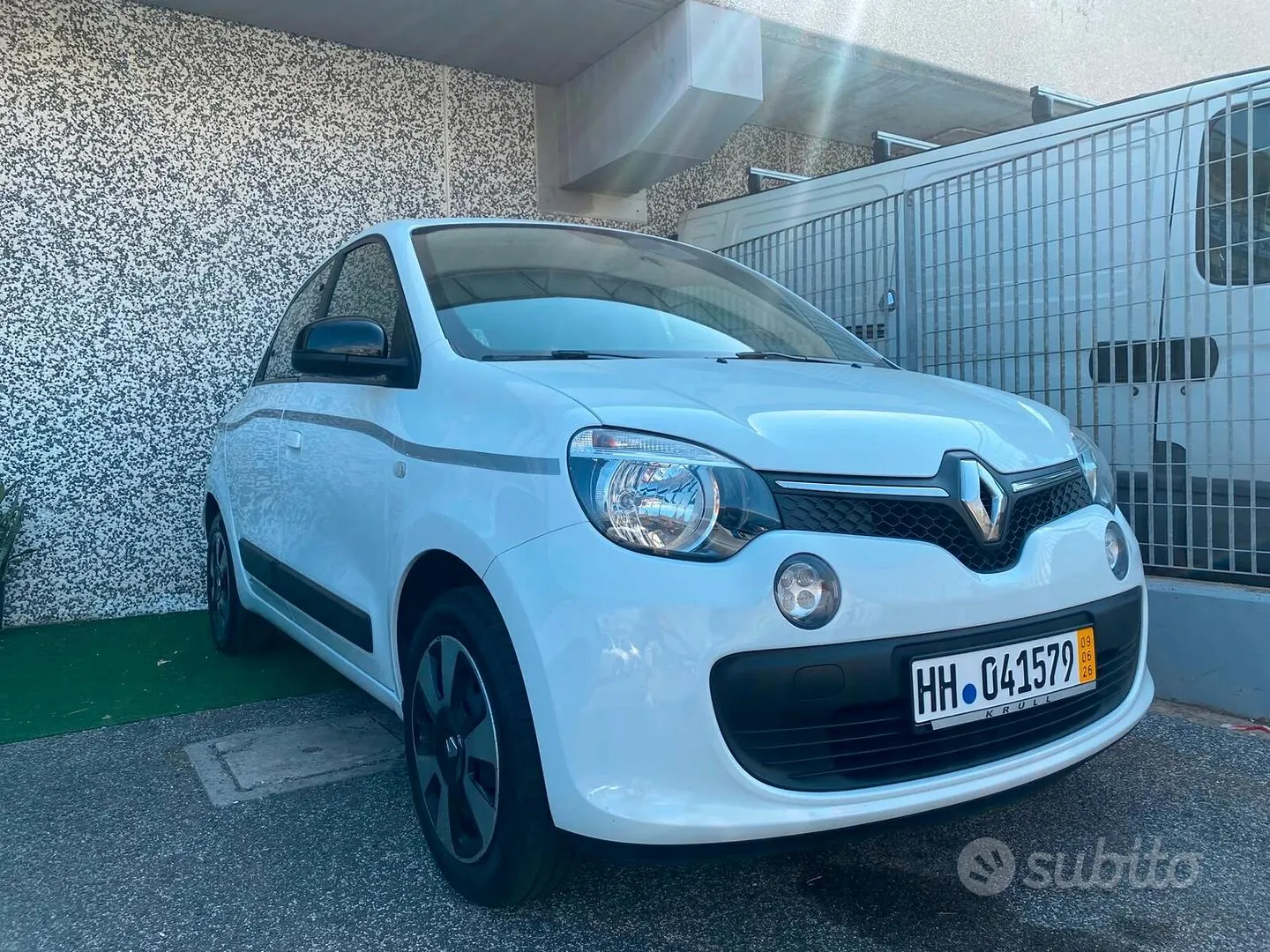 Renault Twingo 2019 photo 2