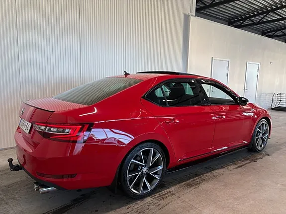 Skoda Superb 2017 photo 3