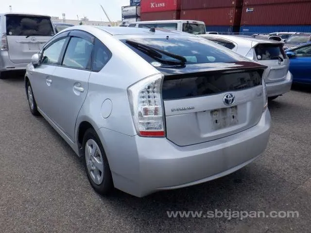 Toyota Prius 2011 photo 3