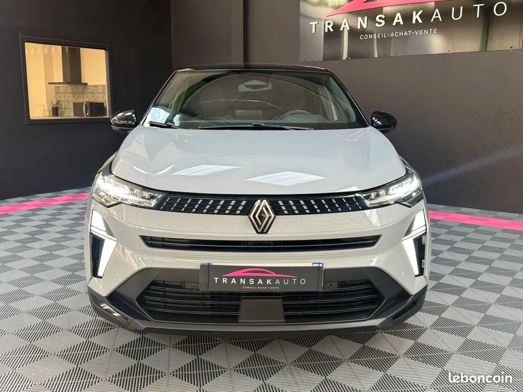 Renault Captur 2024 photo 2