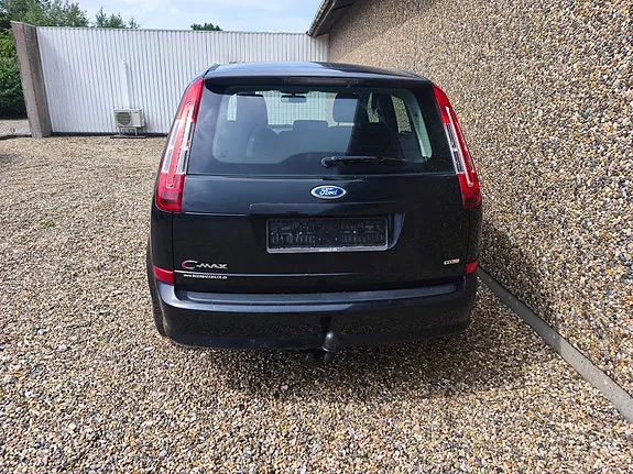 Ford C-Max 2010 photo 4