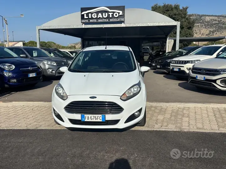 Ford Fiesta 2015 photo 3