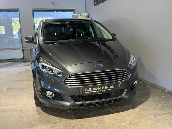 Ford S-Max 2017 photo 2