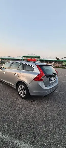 Volvo V60 2017 photo 3