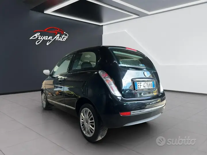 Lancia Ypsilon 2010 photo 3