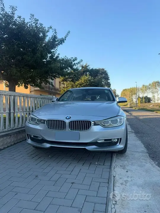 BMW 320D 2012 photo 4