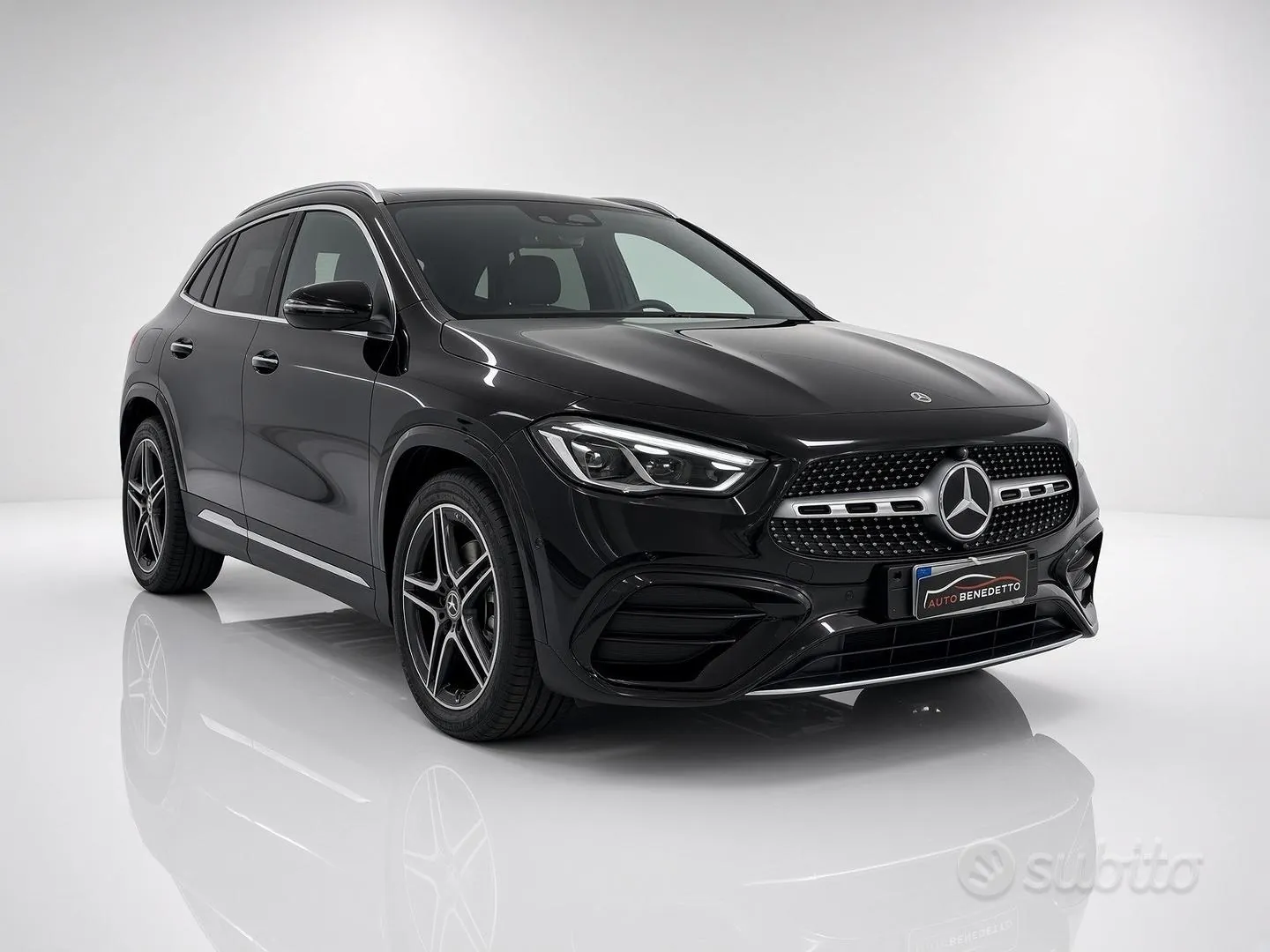 Mercedes-Benz Gla 2023 photo 2