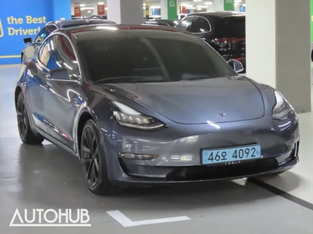 Tesla Model 3 2020 photo 2