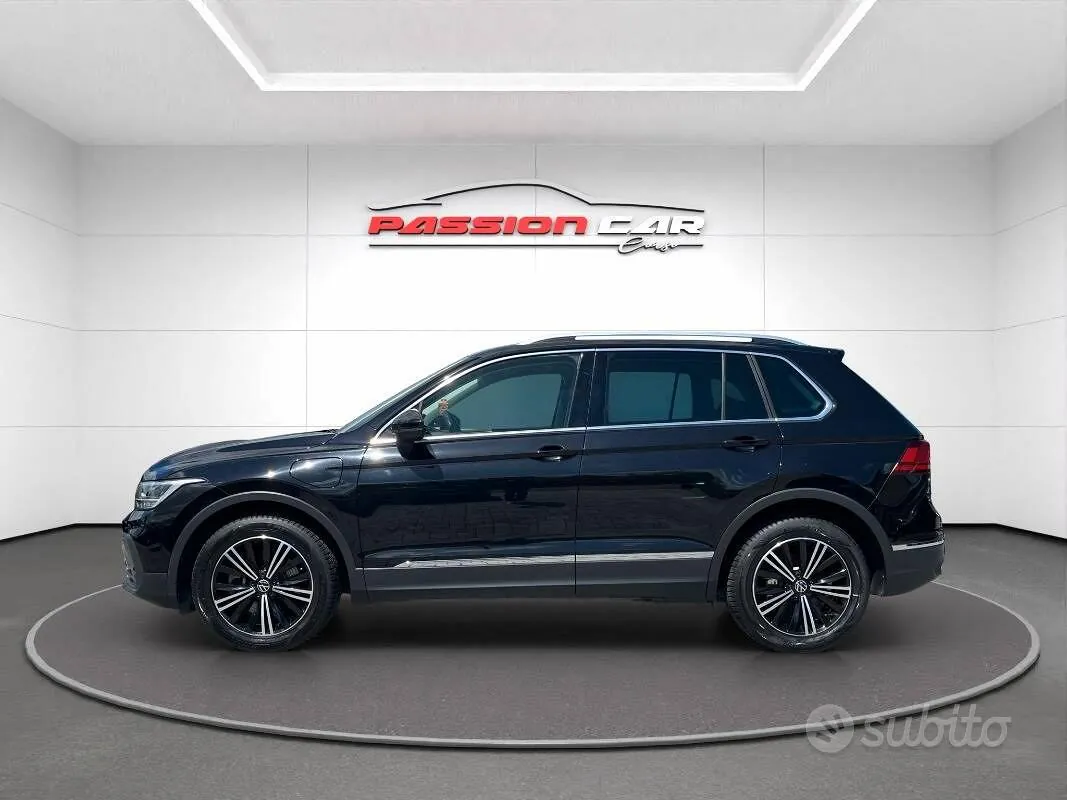 Volkswagen Tiguan 2021 photo 4