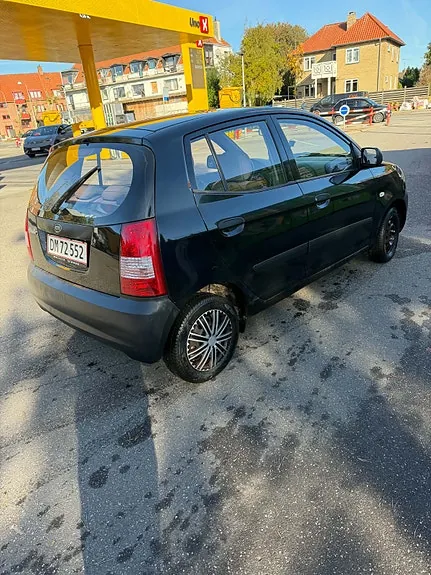 Kia Picanto 2006 photo 2