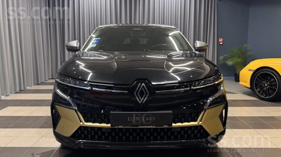 Renault Megane 2022 photo 2