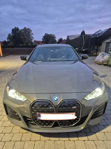 BMW I4