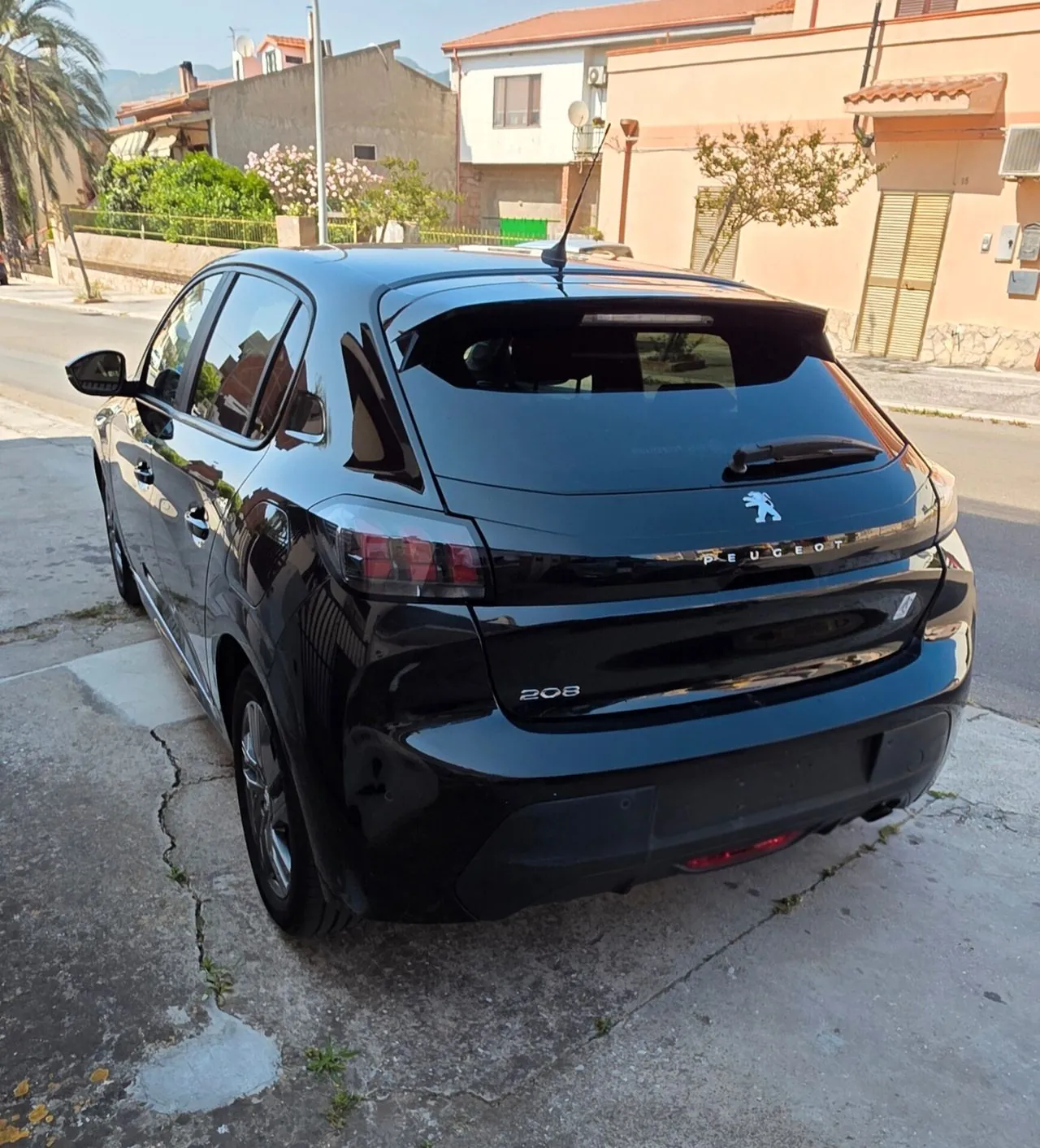 Peugeot 208 2020 photo 4