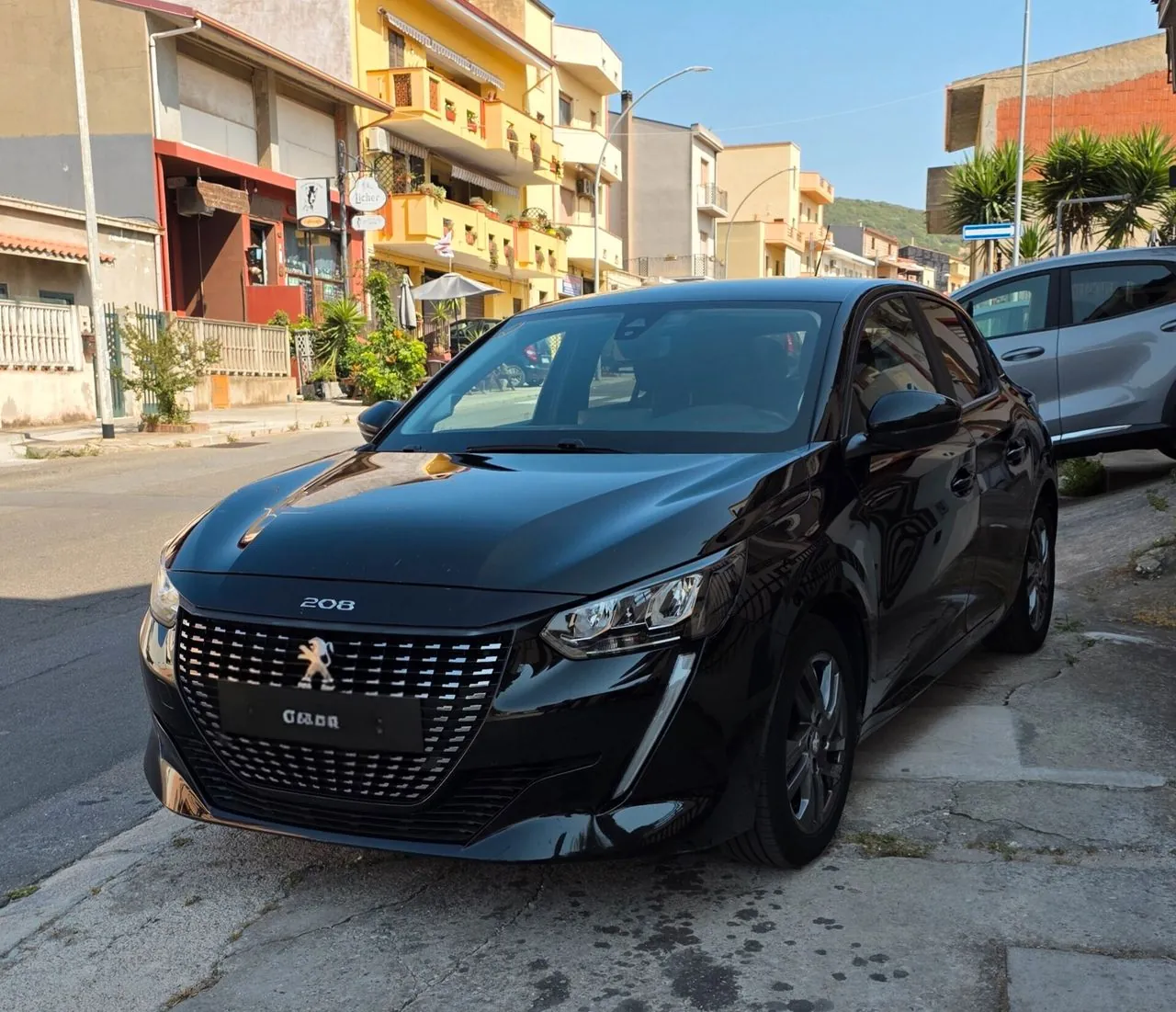 Peugeot 208 2020 photo 2