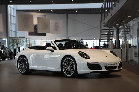 Porsche 911 Carrera 4S