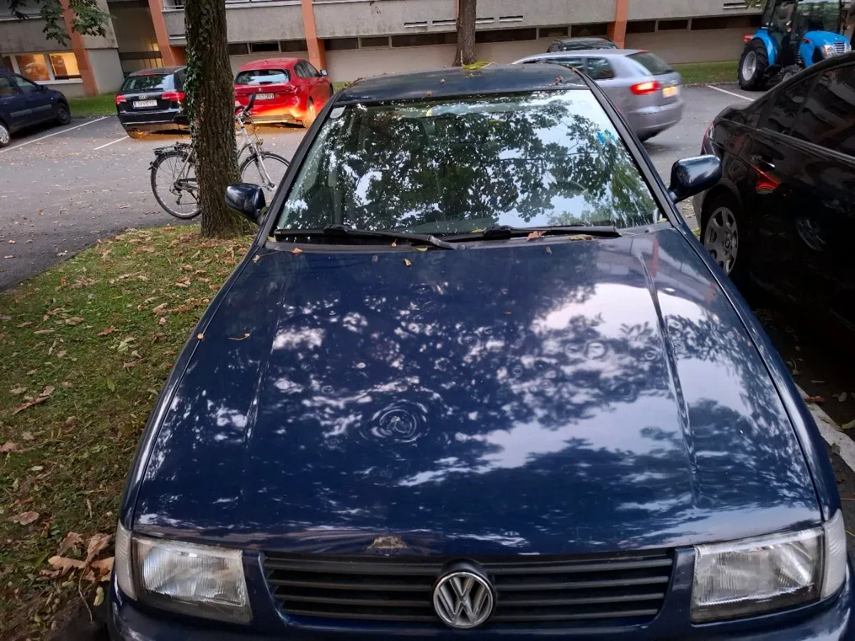 Volkswagen Polo 1999 photo 3