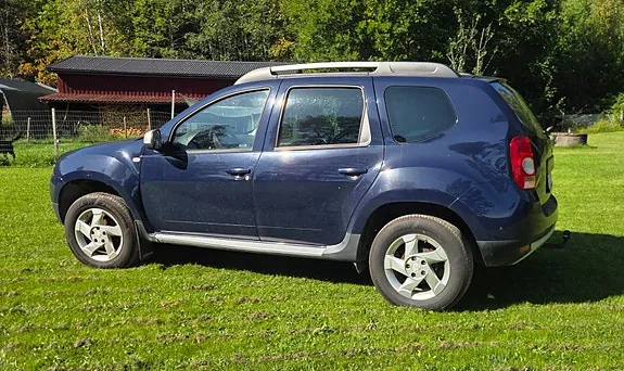 Dacia Duster 2011 photo 3
