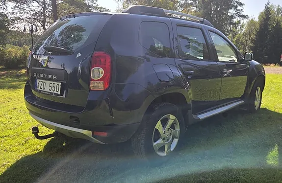 Dacia Duster 2011 photo 4