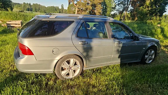 Saab 9-5 2009 photo 4