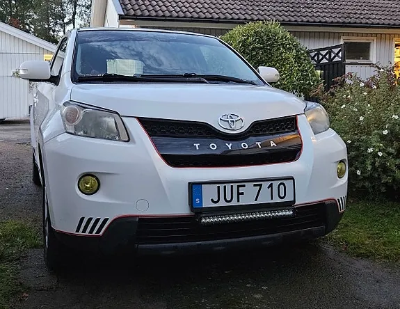 Toyota Urban Cruiser 2009 photo 2