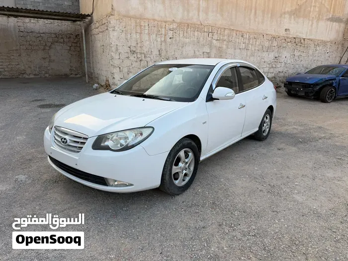 Hyundai Avante 2010 photo 4