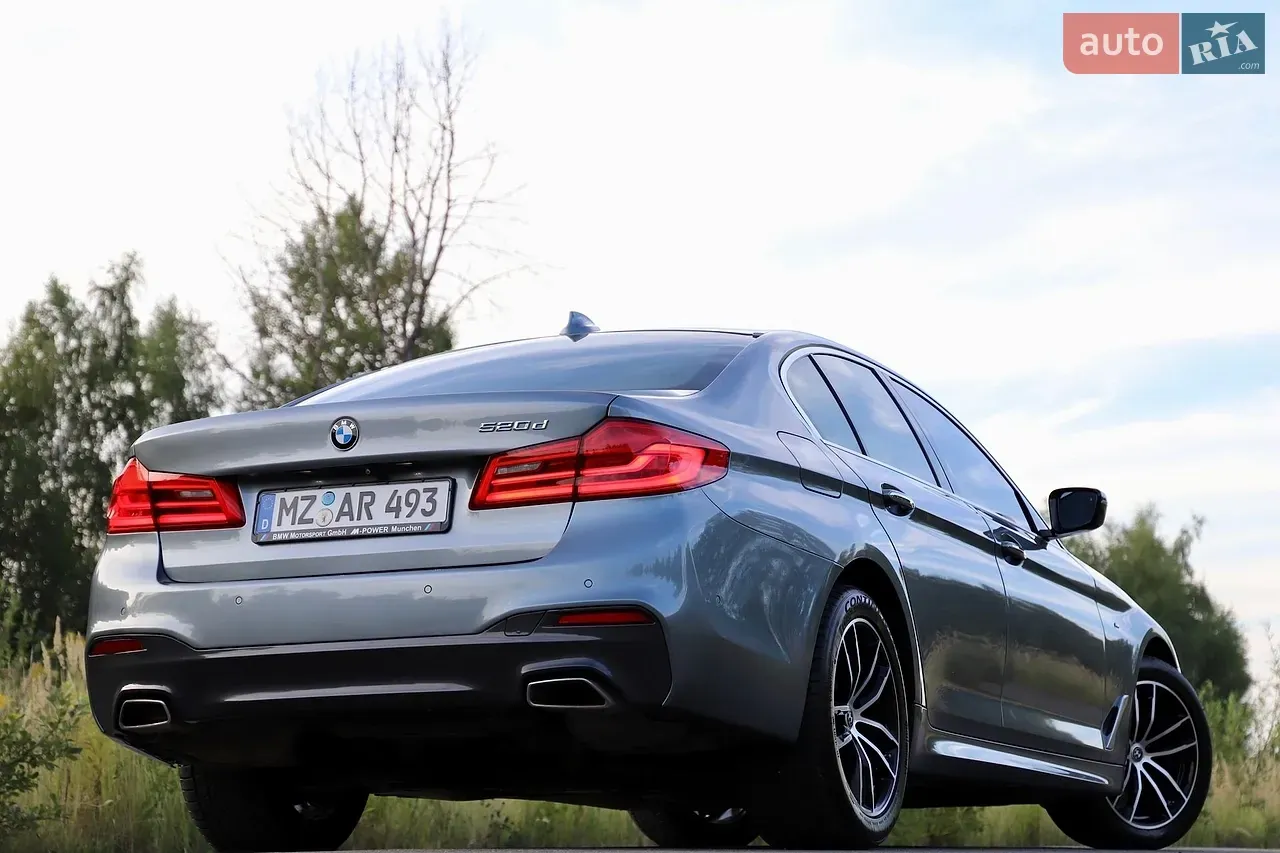 BMW 5 Series 2018 photo 5