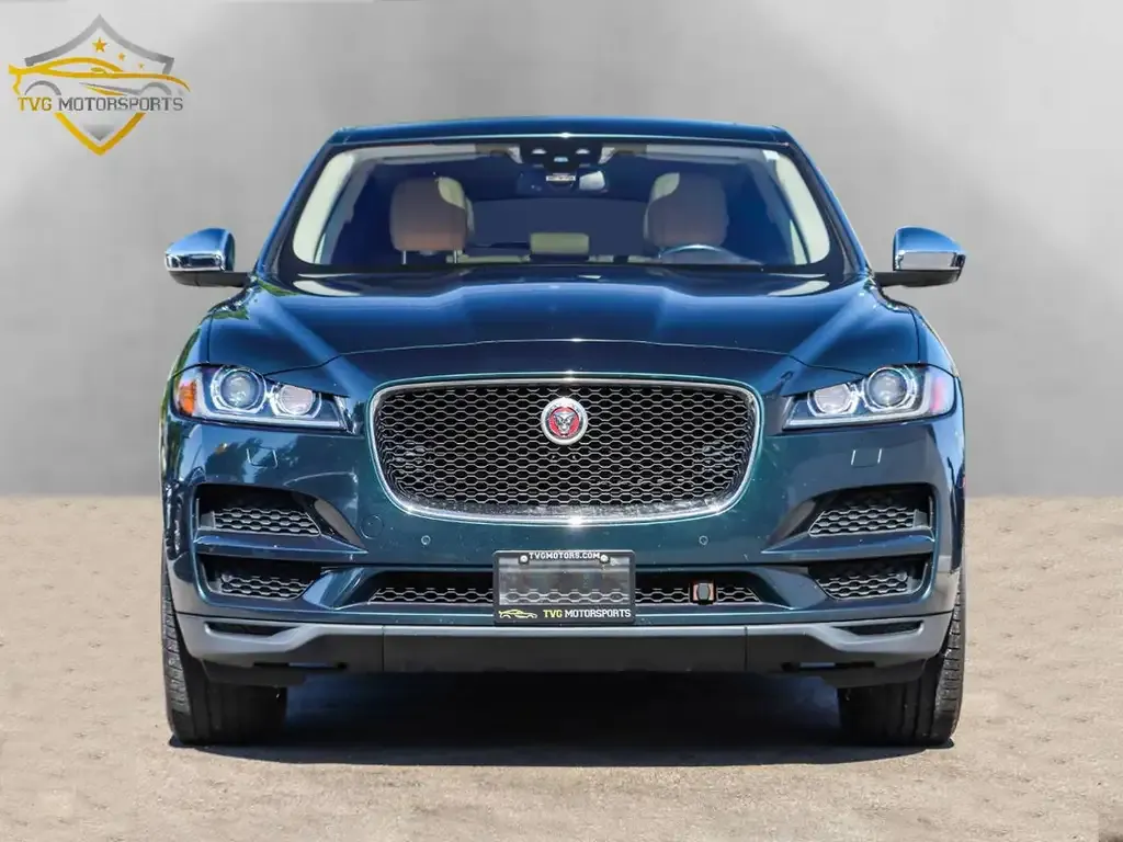 Jaguar F-Pace 2017 photo 3