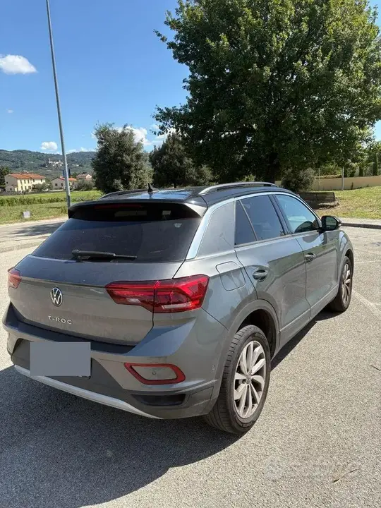 Volkswagen T-Roc 2024 photo 3