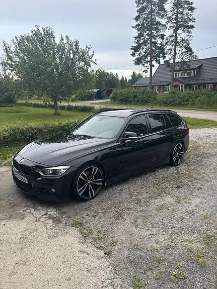 BMW 320D 2016 photo 2