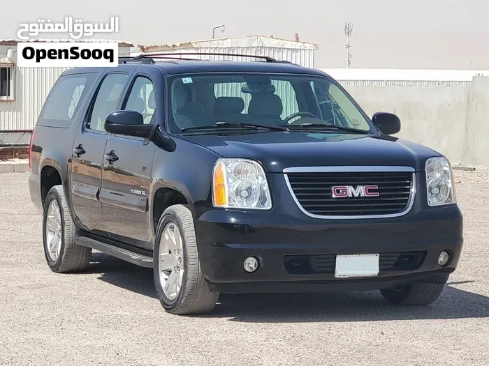 GMC Yukon 2008 photo 2