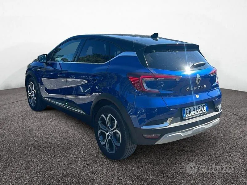 Renault Captur 2023 photo 4