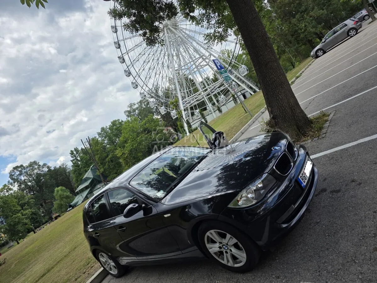 BMW 118 2009 photo 3