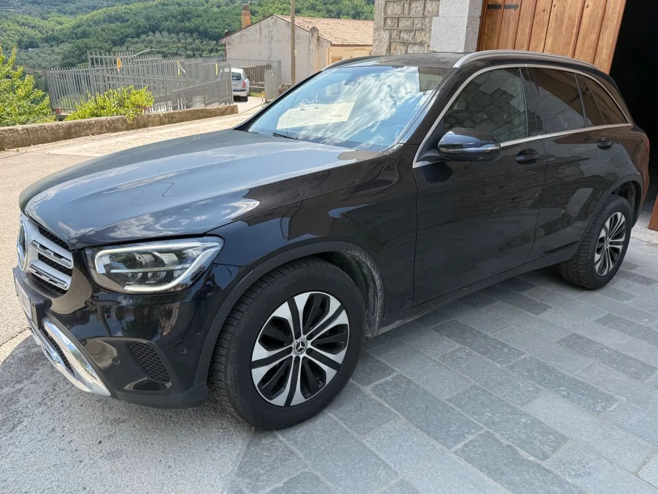 Mercedes-Benz Glc 2022 photo 2