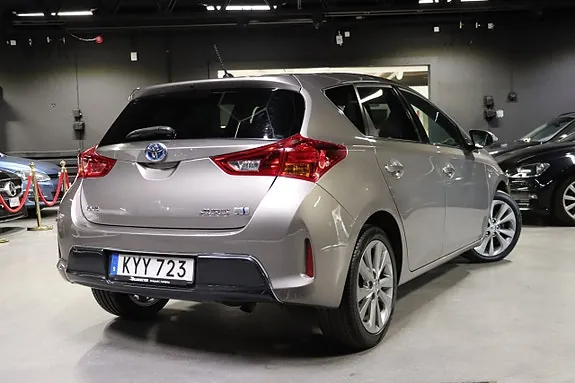 Toyota Auris 2014 photo 4