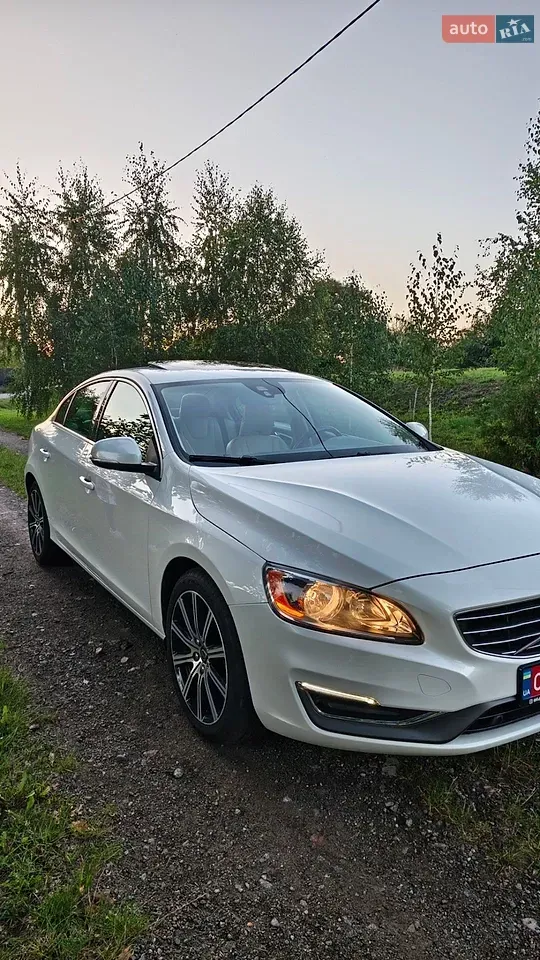 Volvo S60 2017 photo 3