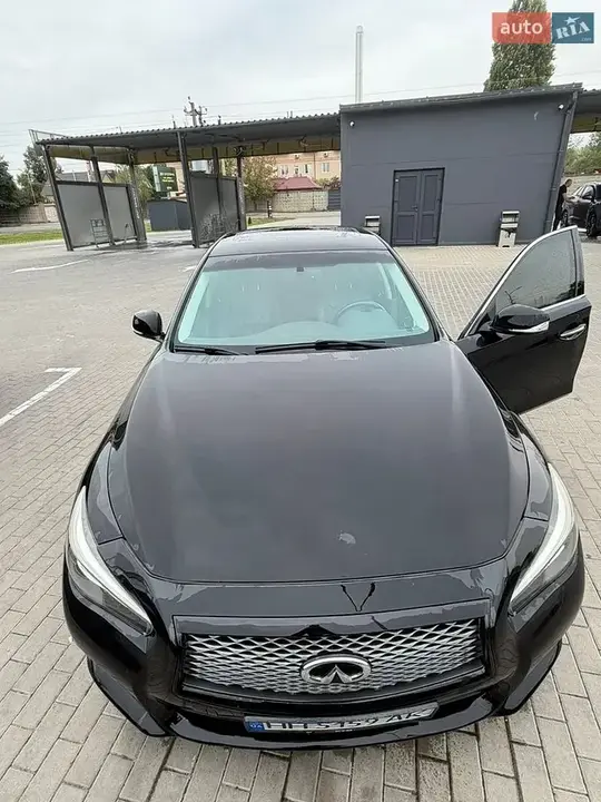Infiniti Q50 2016 photo 2