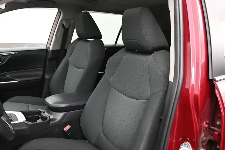 Toyota Rav4 2021 photo 4