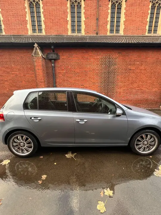 Volkswagen Golf 2011 photo 5