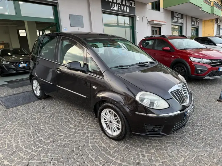 Lancia Musa 2011 photo 3
